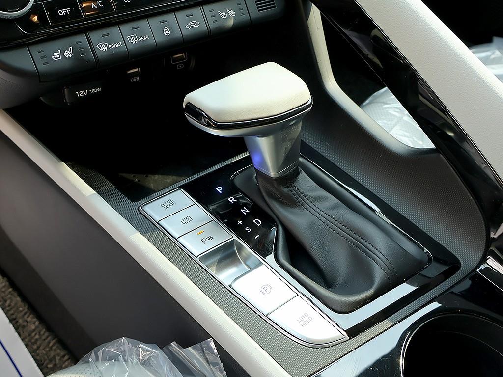 HYUNDAI Avante 2021 Blanco - Importación desde Corea - HF Imports Iquique - Foto 7