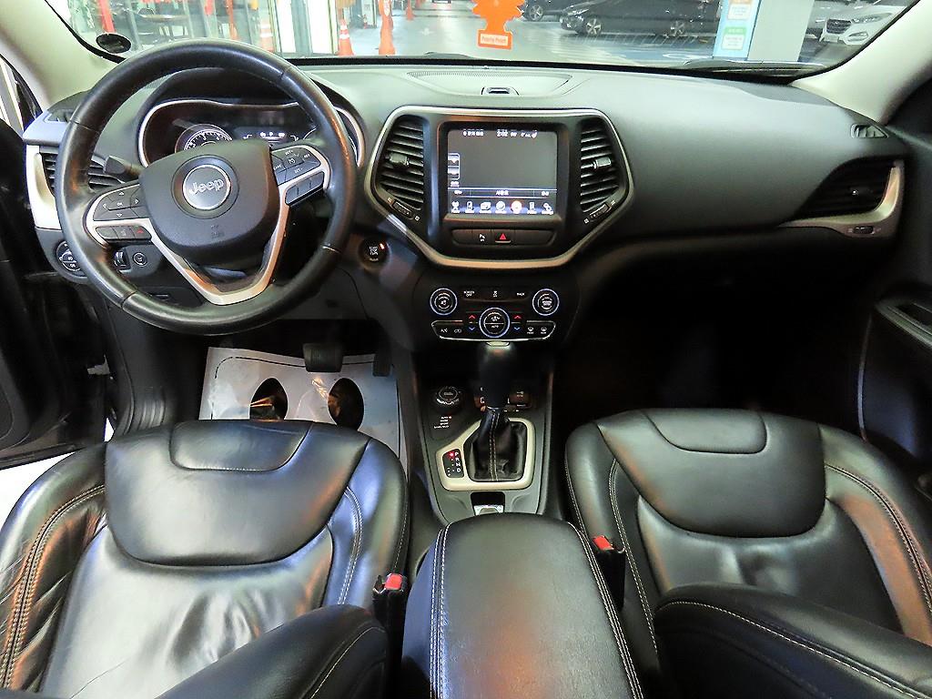 Jeep Cherokee - Vista 10