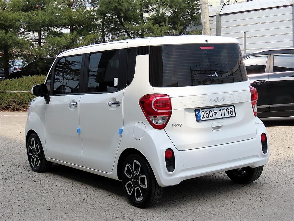 KIA Ray - Vista 3