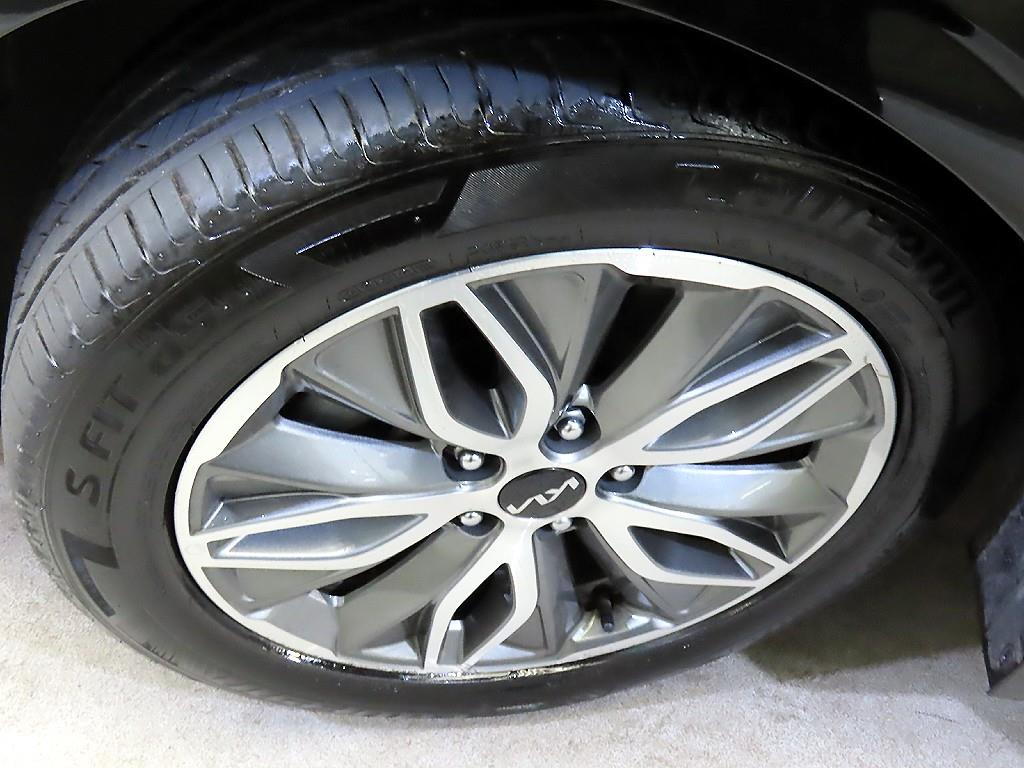 KIA K5 2023 Negro - Importación desde Corea - HF Imports Iquique - Foto 20