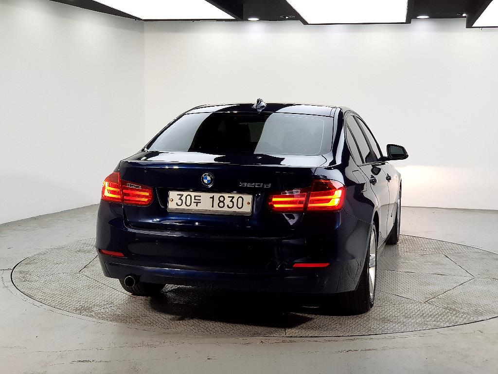 BMW 3 series - Vista 3