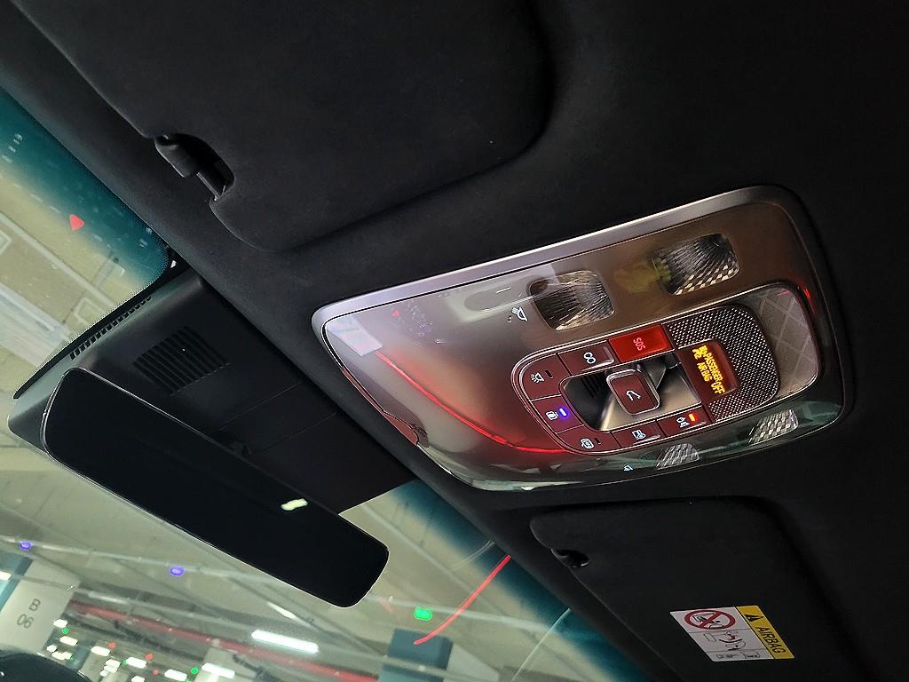 Genesis GV70 2025 Blanco - Importación desde Corea - HF Imports Iquique - Foto 15