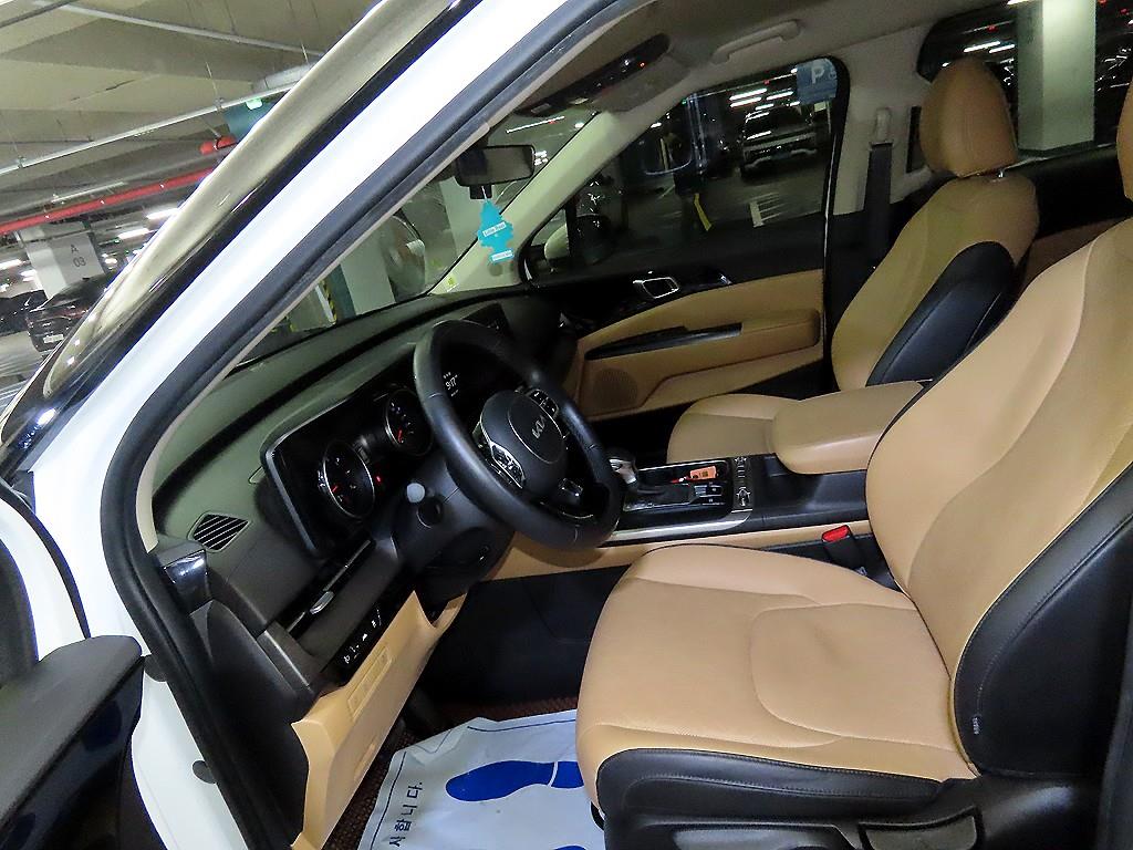 KIA Carnival - Vista 6
