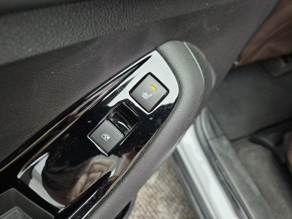 Chevrolet Orlando 2018 Blanco - Importación desde Corea - HF Imports Iquique - Foto 17