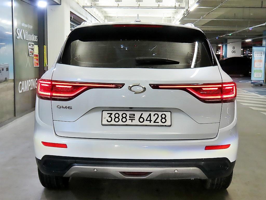 SAMSUNG QM6 - Vista 5