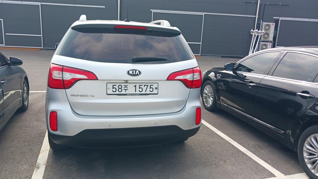 KIA Sorento - Vista 4