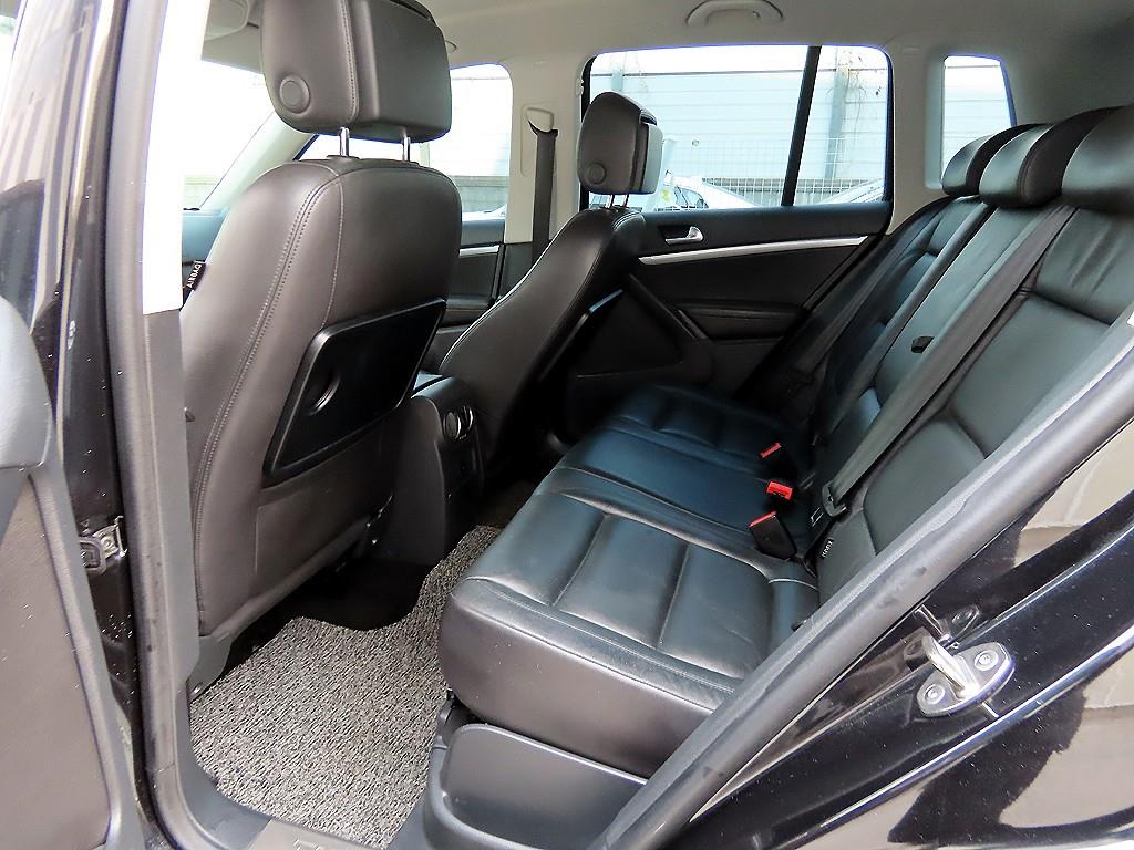 Volkswagen Tiguan - Vista 6