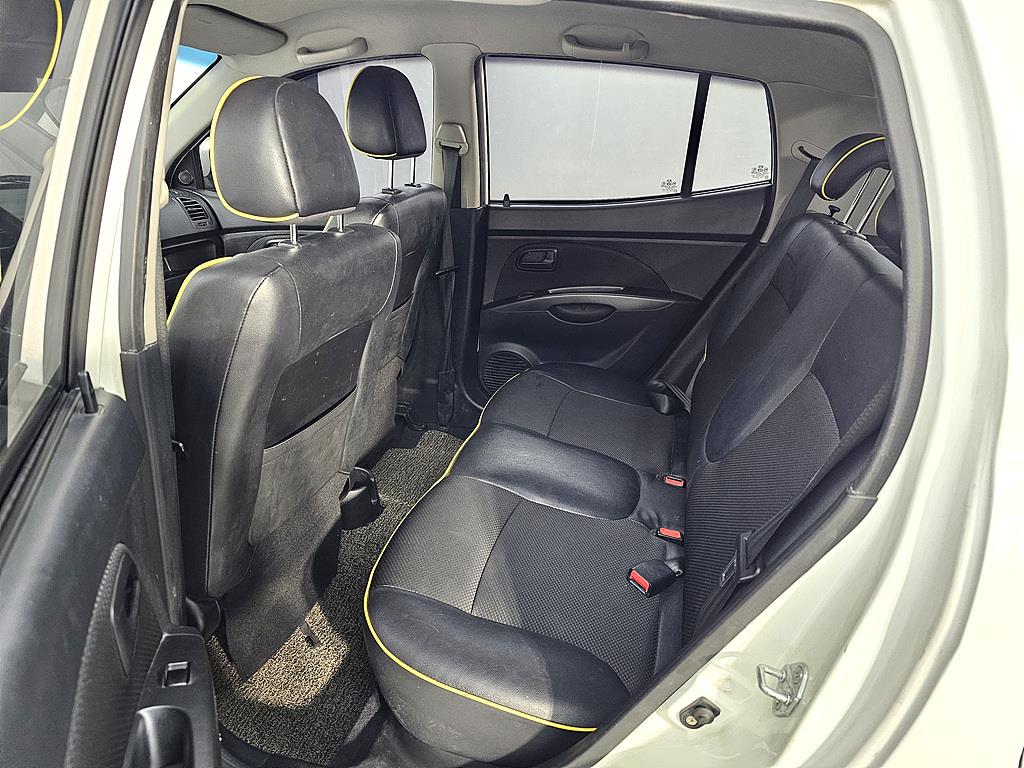 KIA Morning - Vista 9