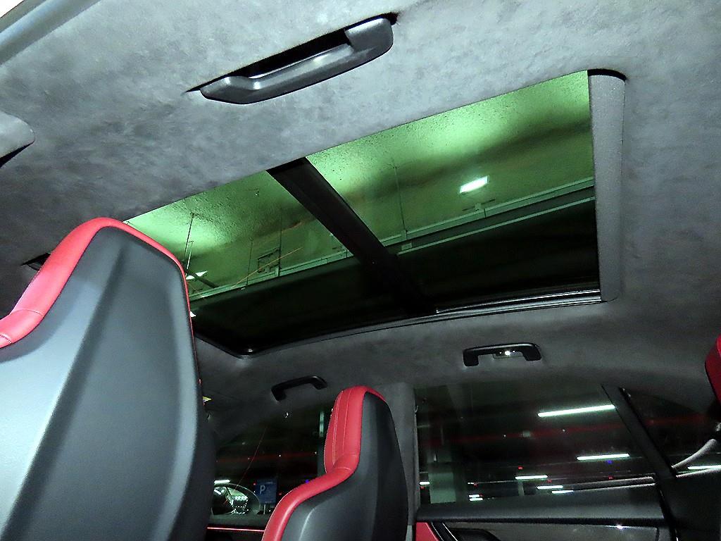 Porsche Macan 2025 Plateado - Importación desde Corea - HF Imports Iquique - Foto 1