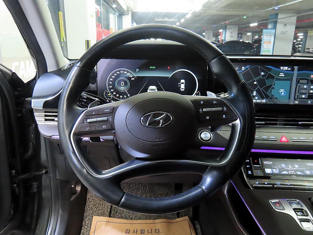 HYUNDAI Grandeur - Vista 8