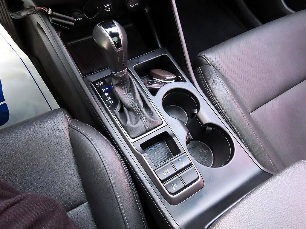 HYUNDAI Tucson - Vista 10