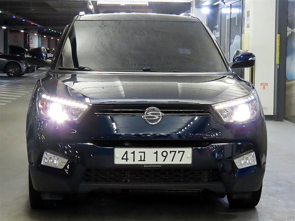Ssangyong Tivoli - Vista 2