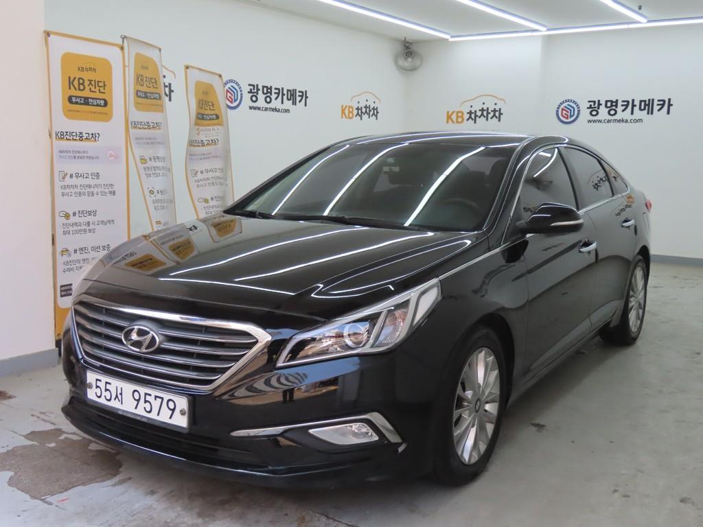 HYUNDAI Sonata - Vista 2