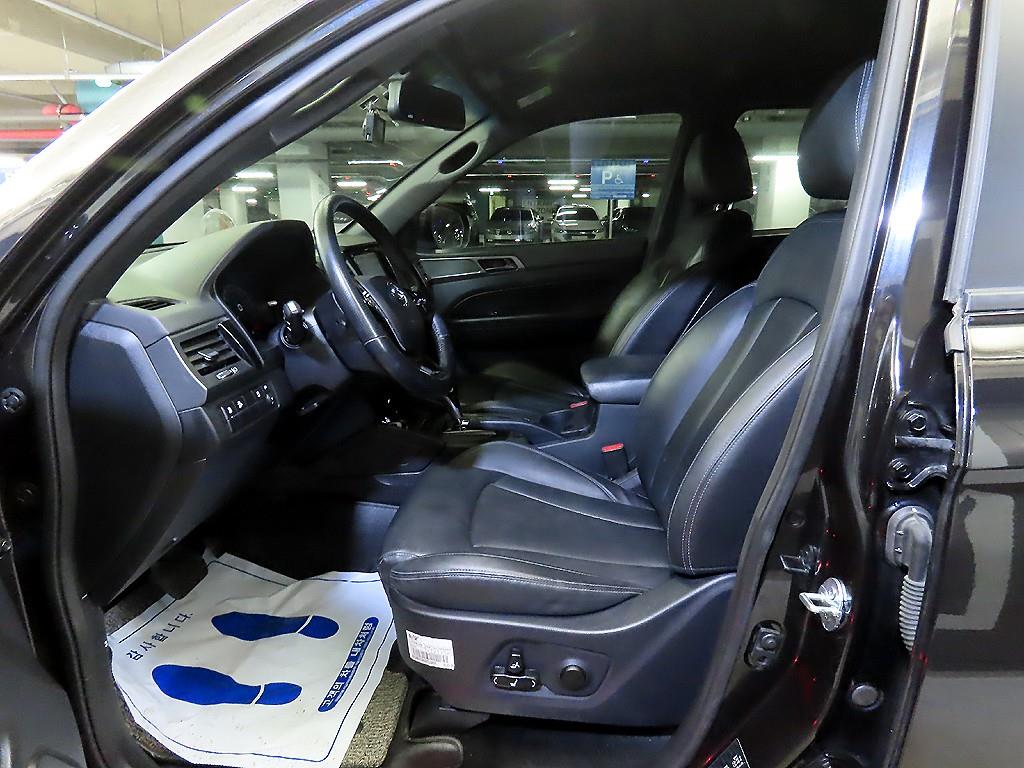 Ssangyong Rexton - Vista 6