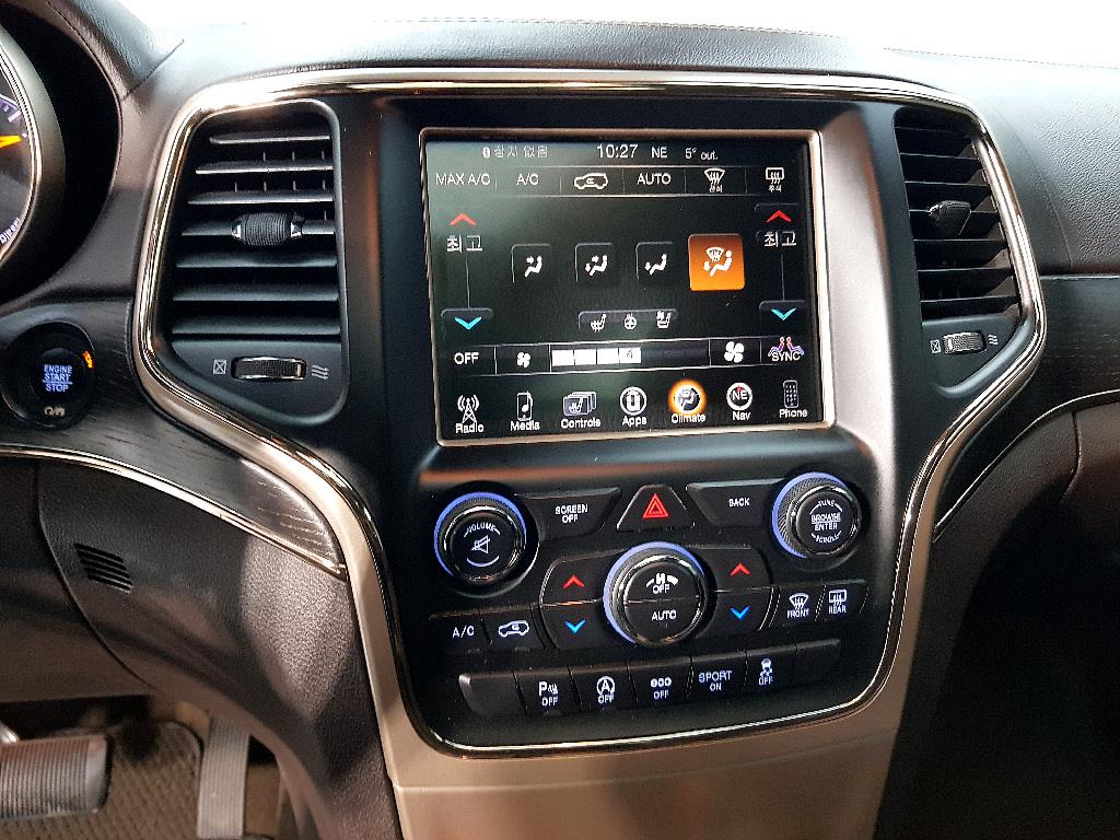 Jeep Cherokee - Vista 11