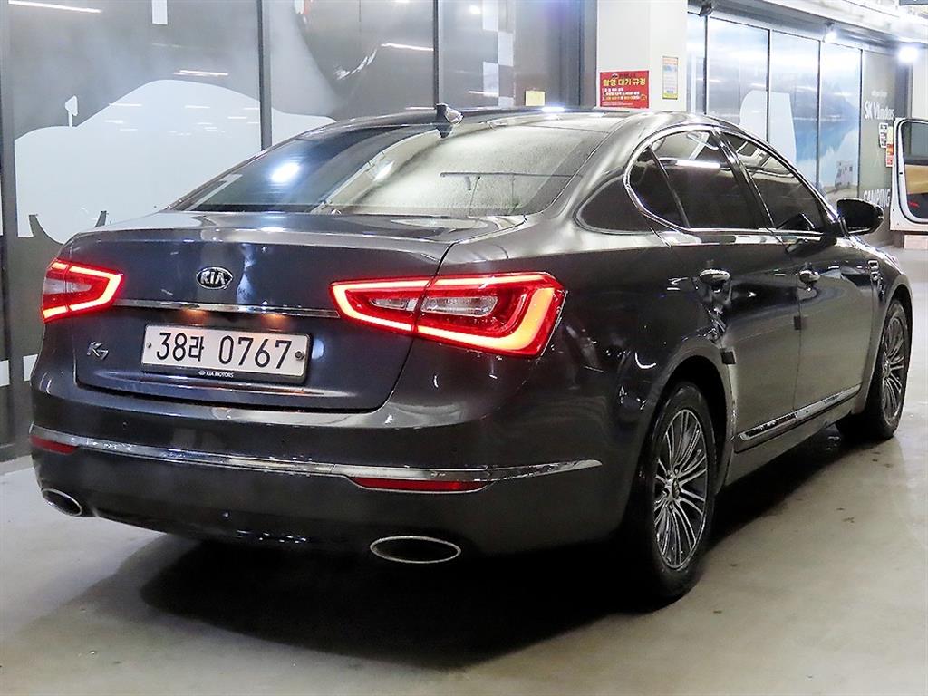 KIA K7 - Vista 4