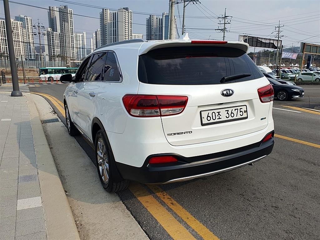 KIA Sorento - Vista 4