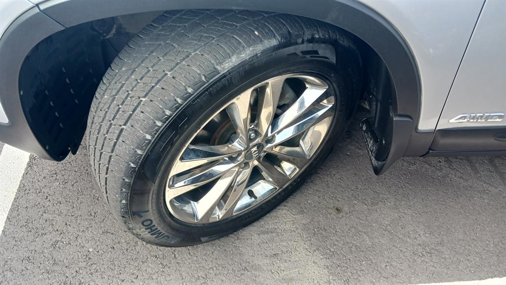 KIA Sorento - Vista 5