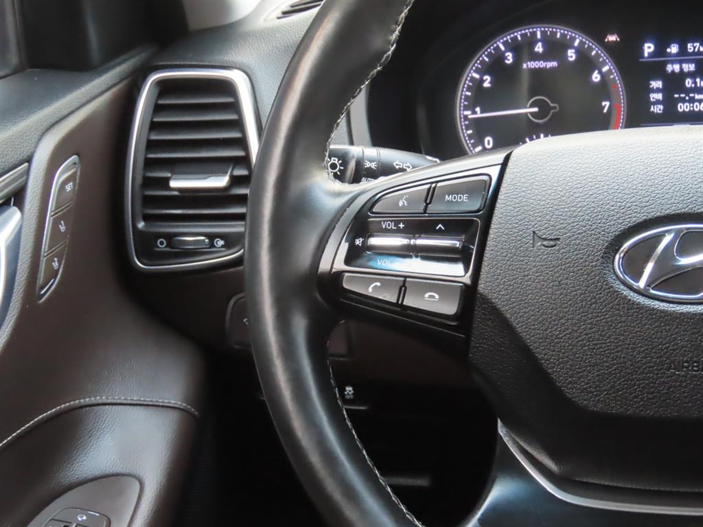 HYUNDAI Grandeur 2019 Blanco - Importación desde Corea - HF Imports Iquique - Foto 11