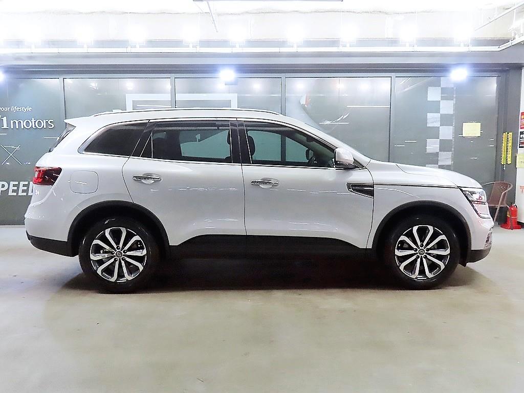 SAMSUNG QM6 - Vista 3