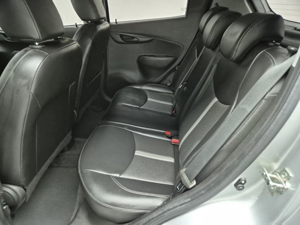 Chevrolet Spark - Vista 12