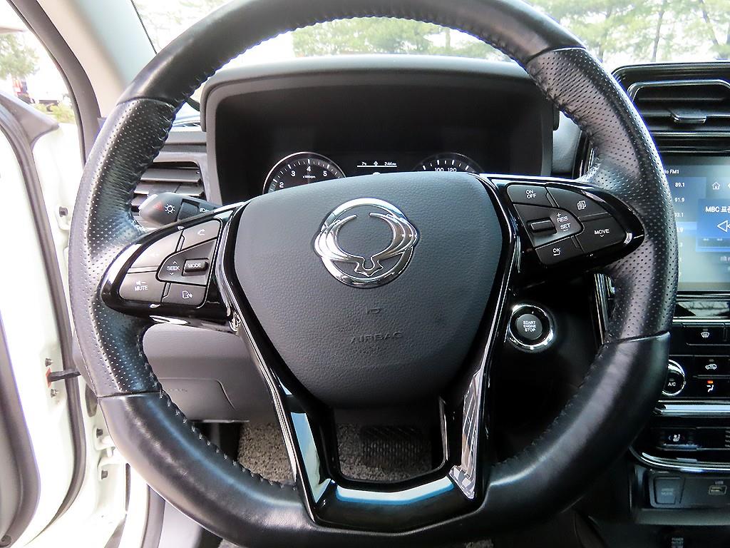 Ssangyong Tivoli - Vista 8