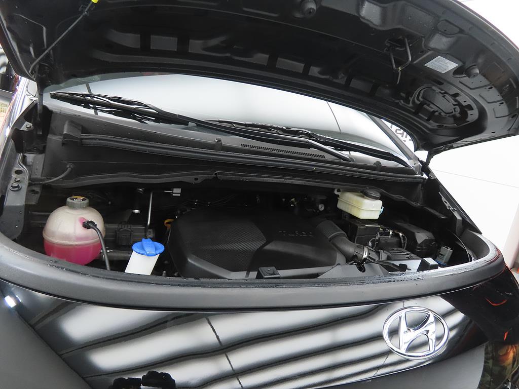 HYUNDAI Staria 2024 Negro - Importación desde Corea - HF Imports Iquique - Foto 19