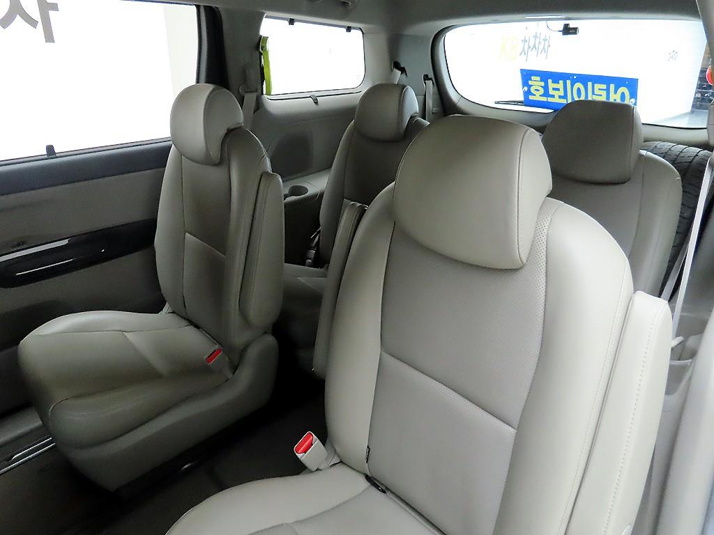 KIA Carnival 2016 Amarillo - Importación desde Corea - HF Imports Iquique - Foto 14