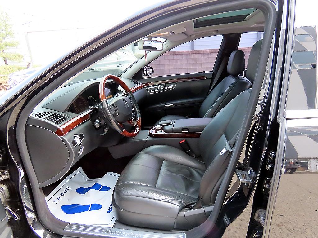 Mercedes Benz S Class - Vista 5