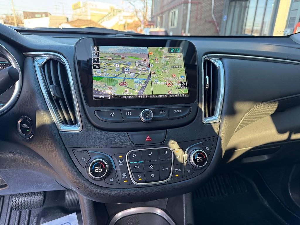 Chevrolet Malibu - Vista 11