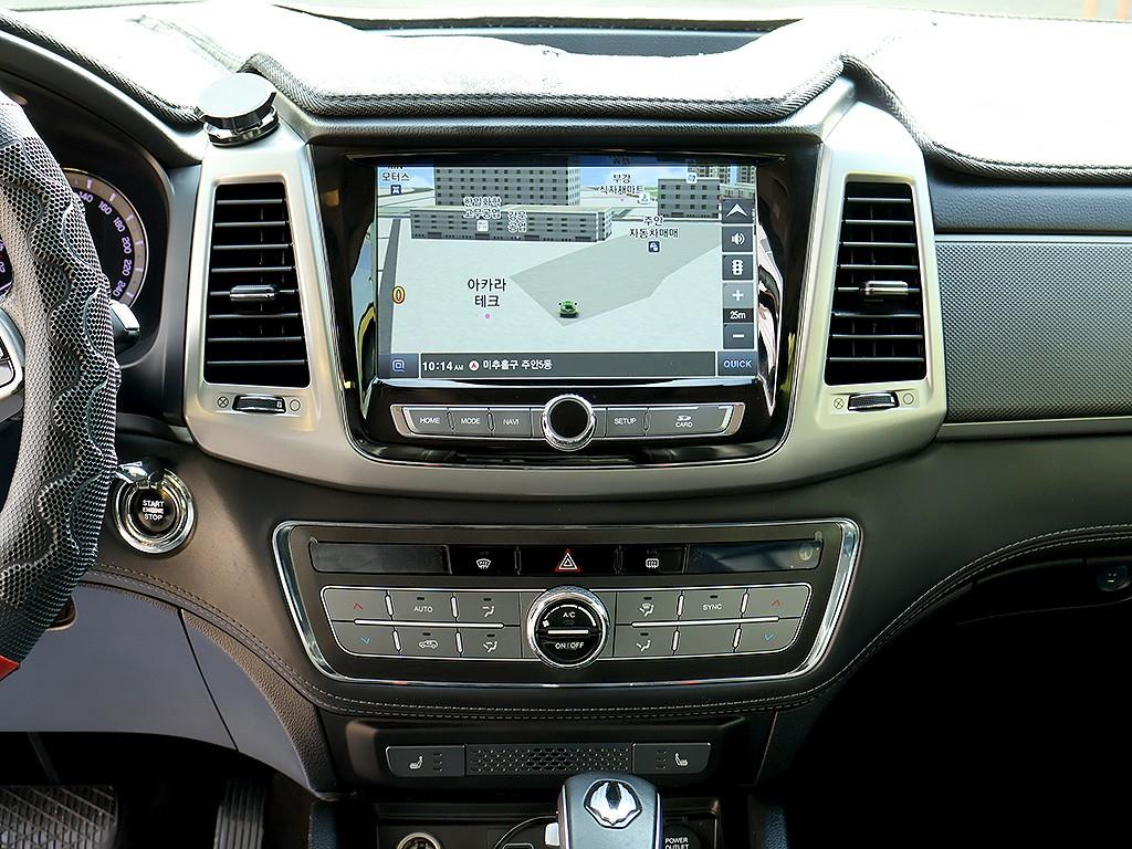 Ssangyong Rexton 2018 Negro - Importación desde Corea - HF Imports Iquique - Foto 9