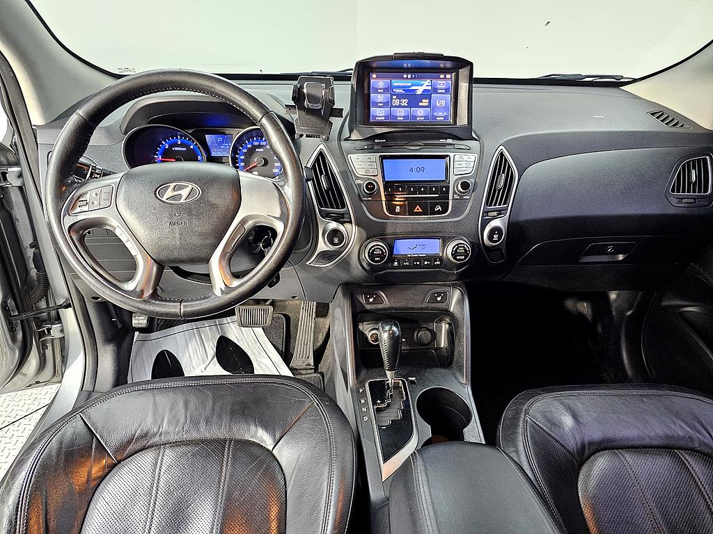 HYUNDAI Tucson - Vista 5