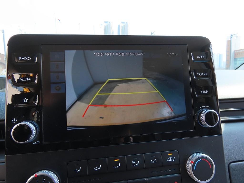 HYUNDAI Staria - Vista 11