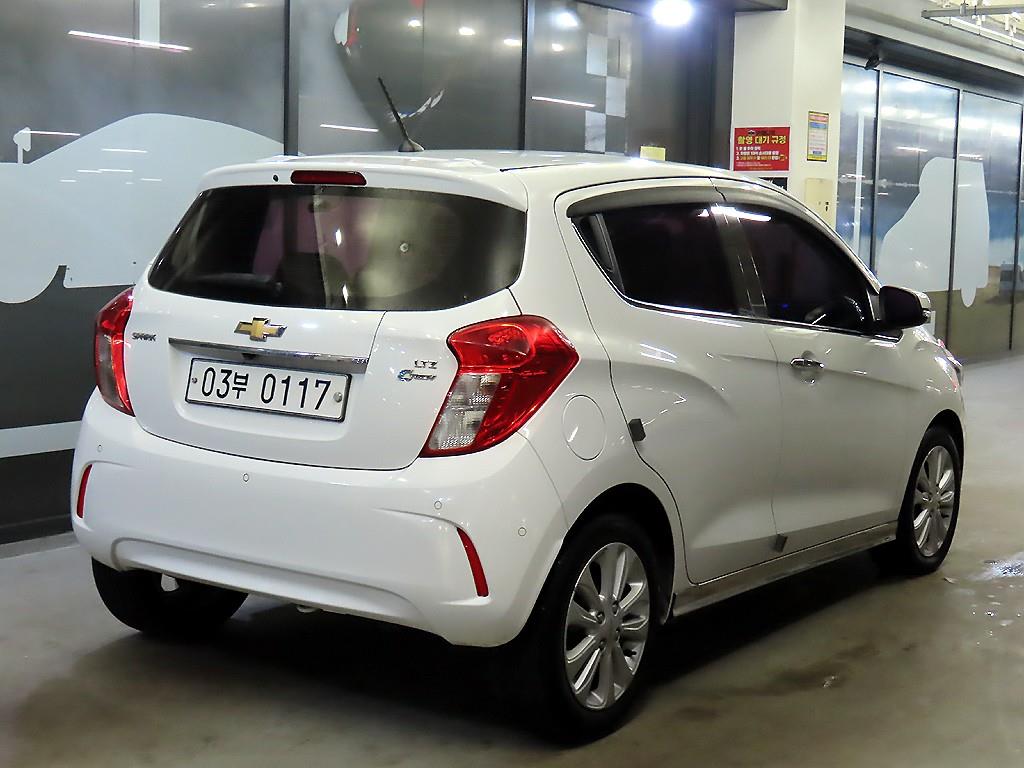 Chevrolet Spark - Vista 4
