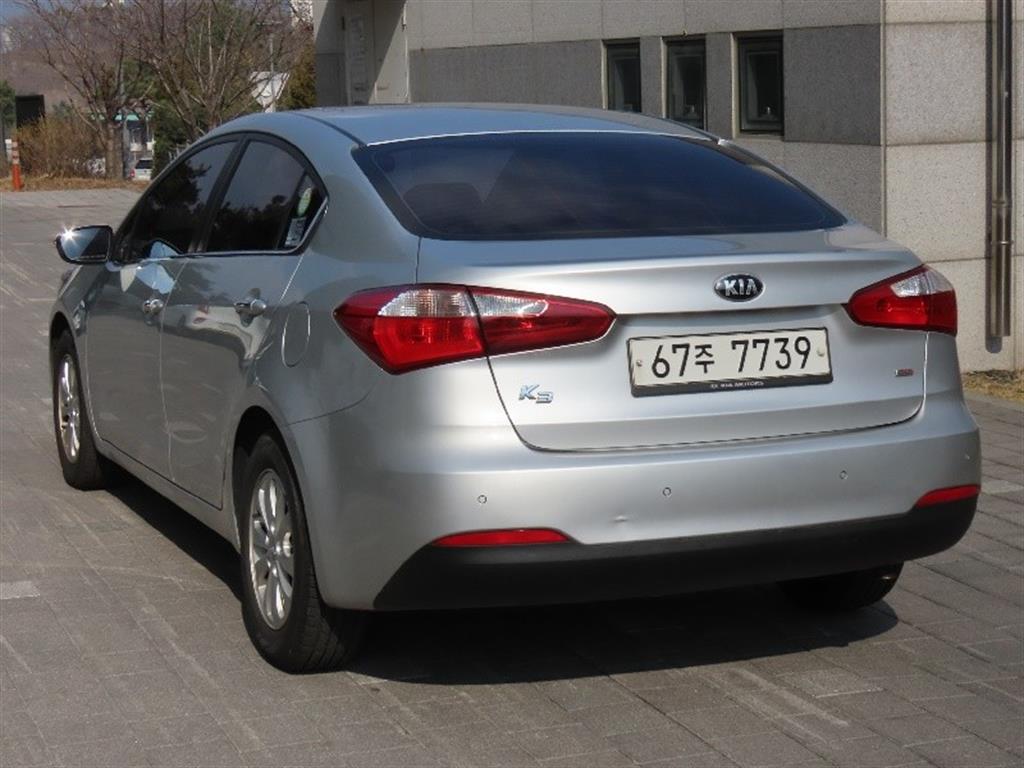 KIA K3 - Vista 7
