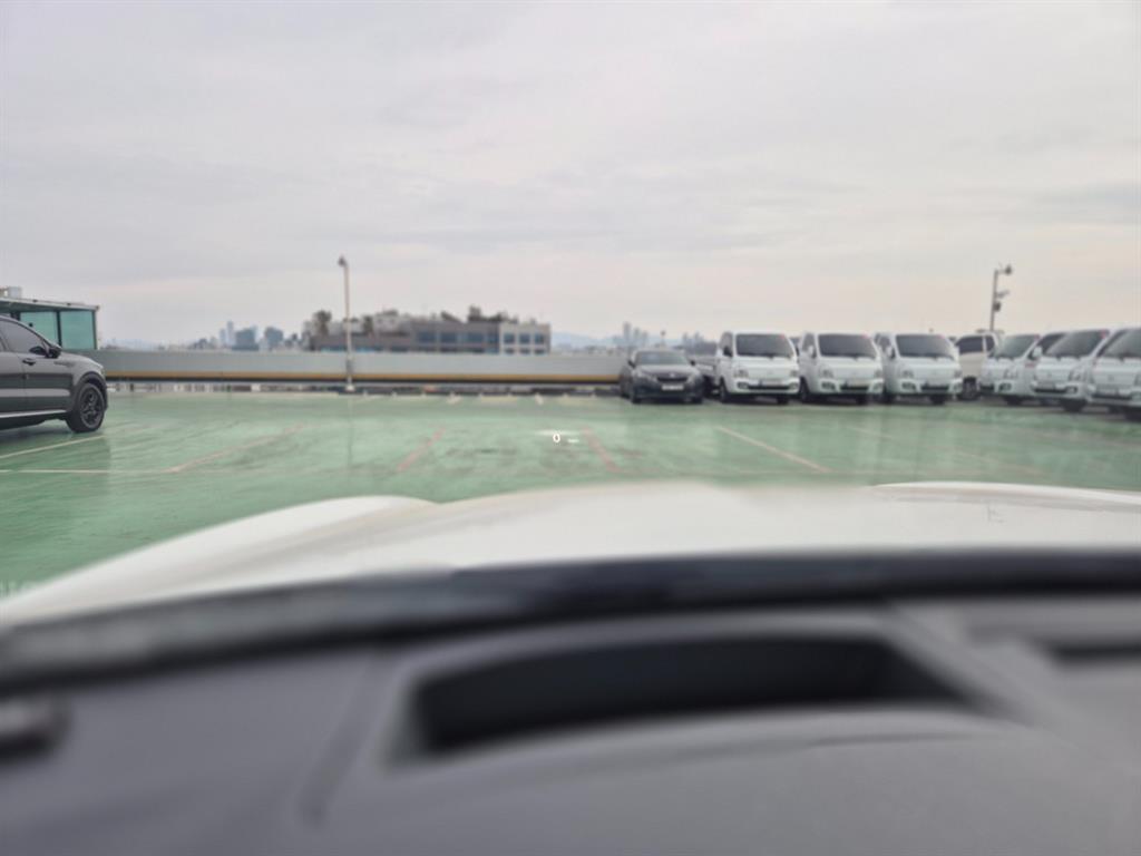 Genesis GV70 2021 Blanco - Importación desde Corea - HF Imports Iquique - Foto 20