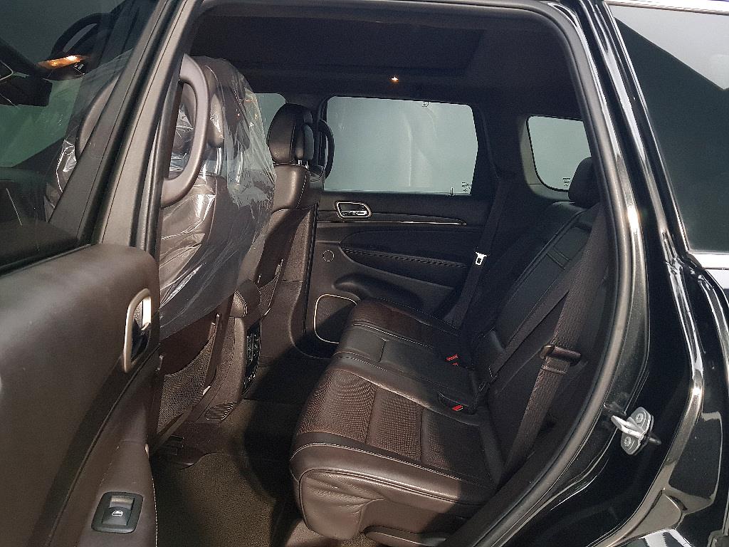 Jeep Cherokee - Vista 9