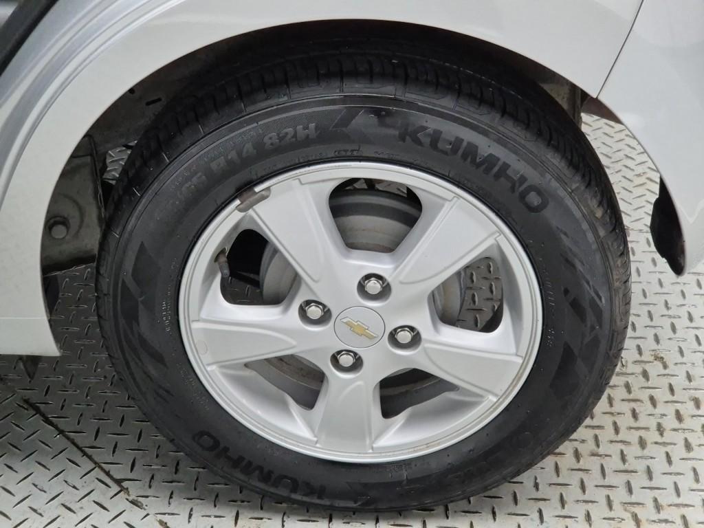 Chevrolet Spark 2019 Gris - Importación desde Corea - HF Imports Iquique - Foto 20