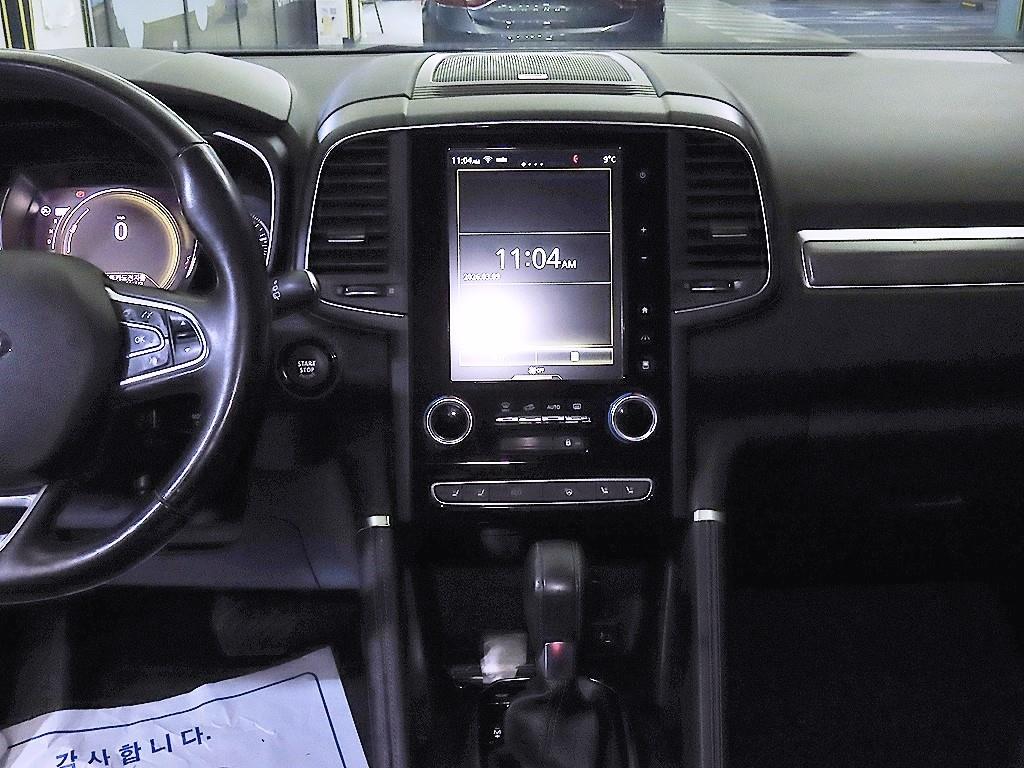 SAMSUNG QM6 - Vista 11