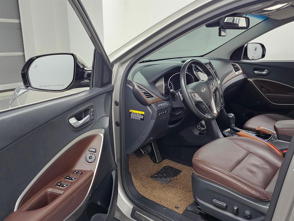 HYUNDAI Santa Fe - Vista 11