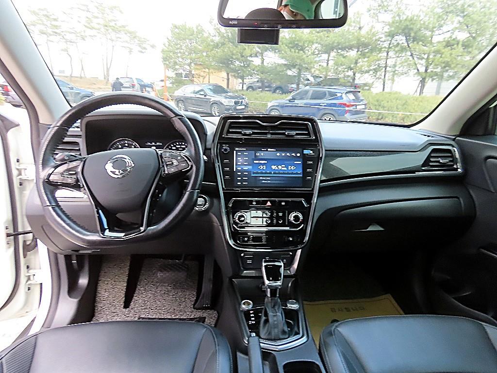 Ssangyong Tivoli - Vista 7