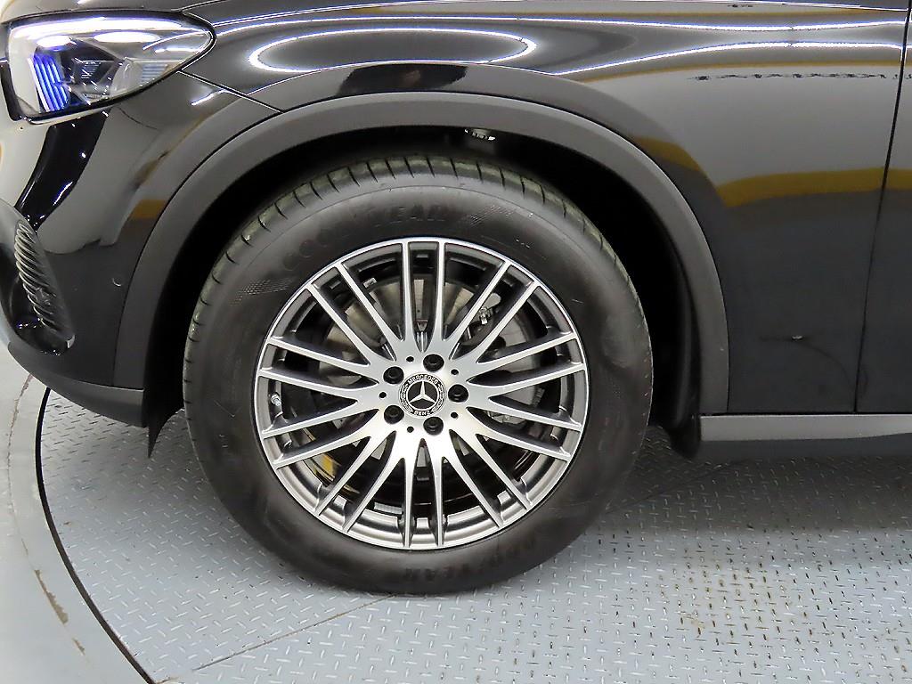 Mercedes Benz GLC Class 2026 Negro - Importación desde Corea - HF Imports Iquique - Foto 20