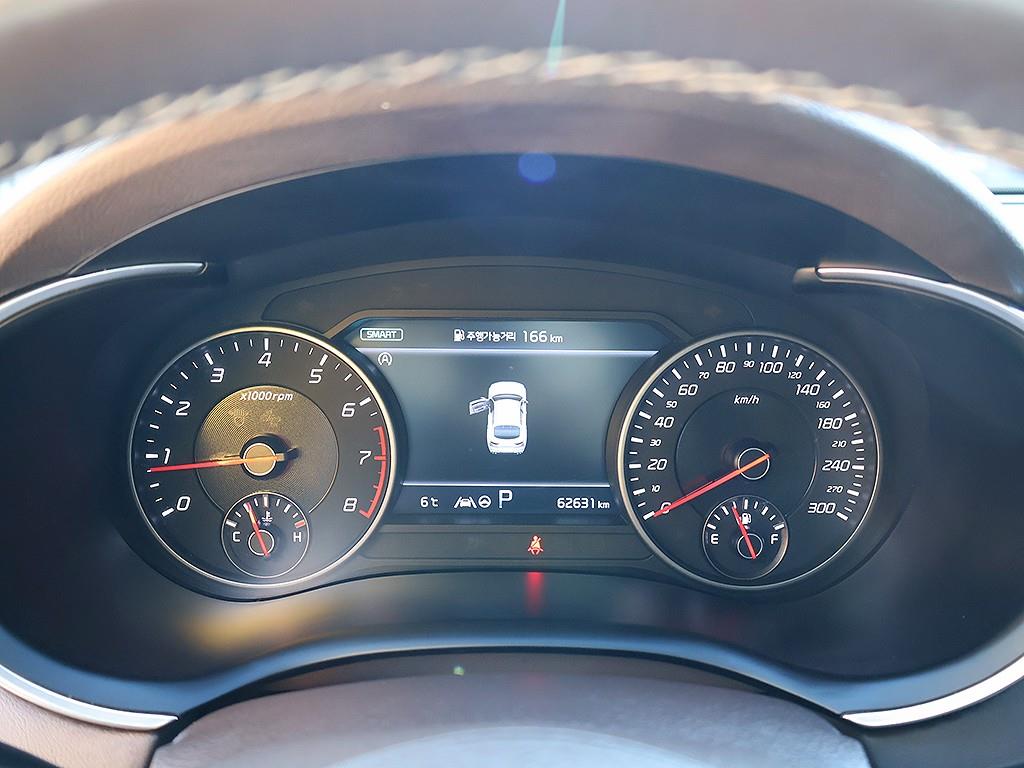 KIA Stinger - Vista 11