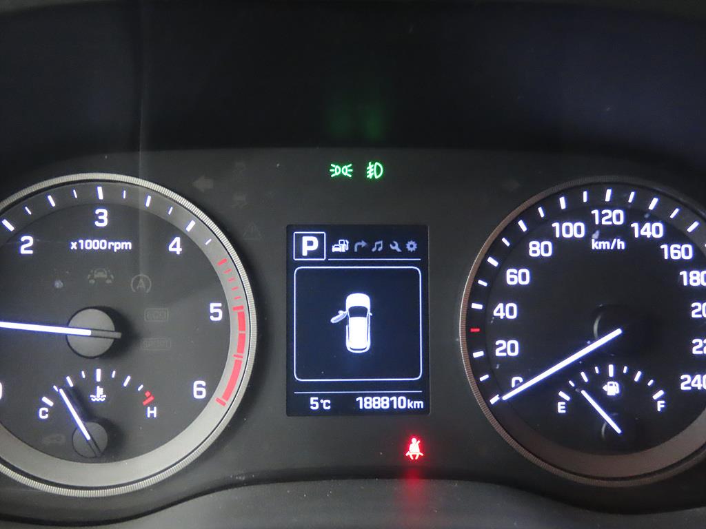 HYUNDAI Tucson - Vista 9