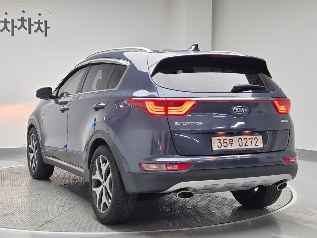 KIA Sportage - Vista 4