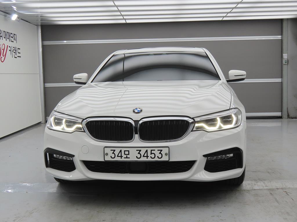 BMW 5 Series - Vista 2