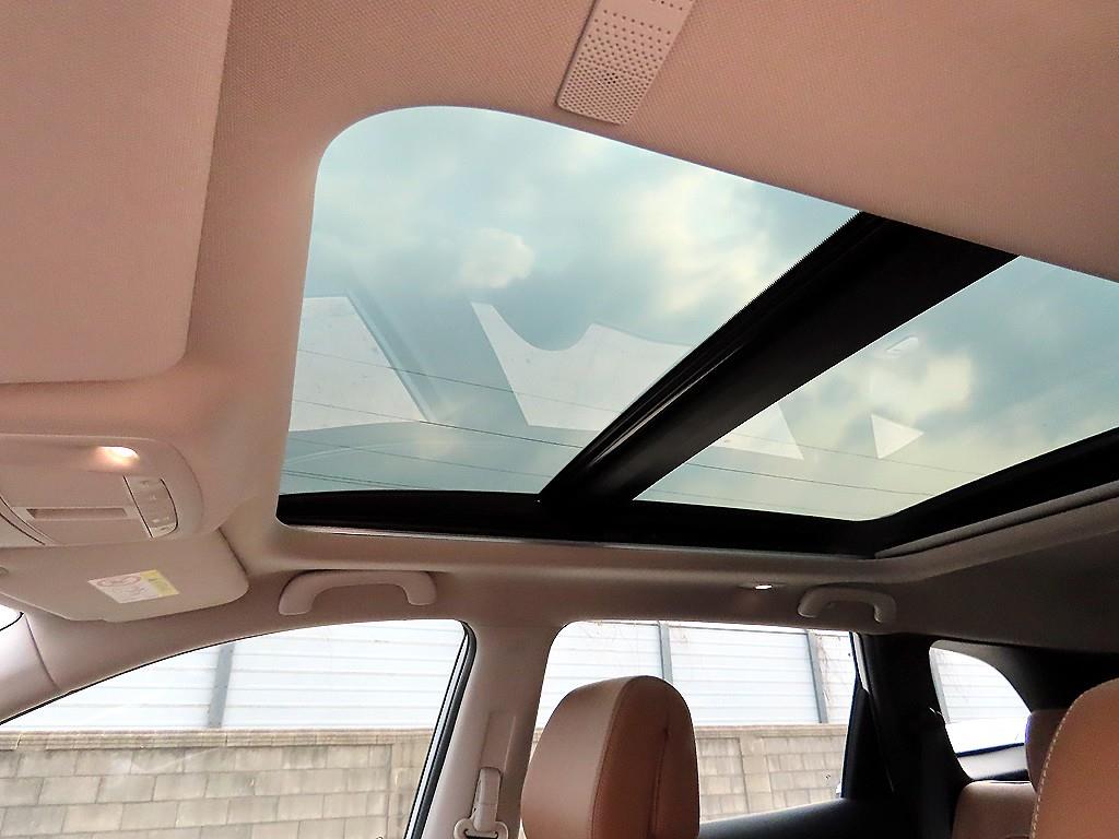 SAMSUNG QM6 2022 Blanco - Importación desde Corea - HF Imports Iquique - Foto 18