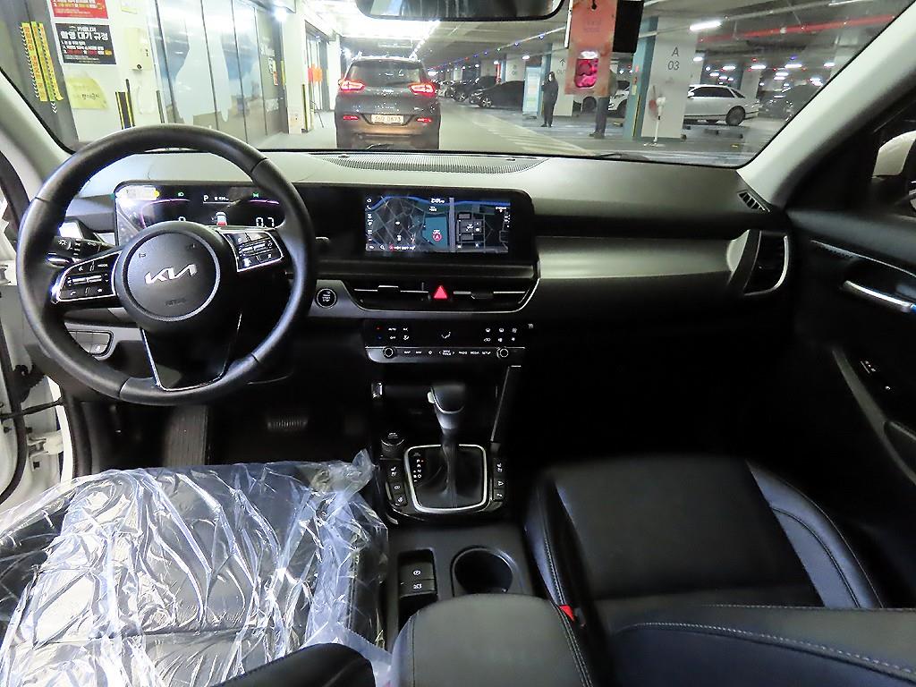 KIA Seltos - Vista 10