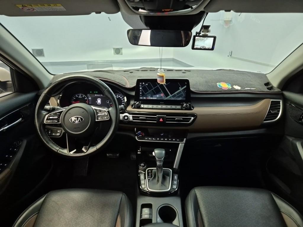 KIA Seltos - Vista 7