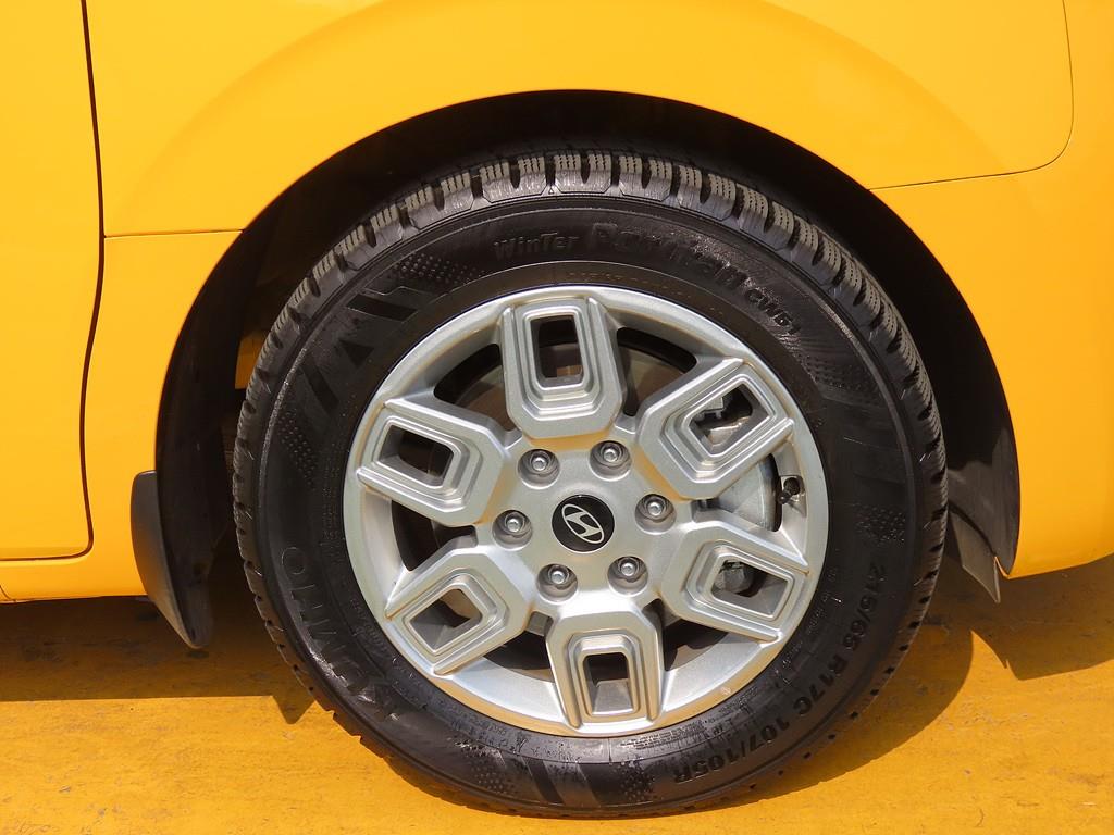 HYUNDAI Staria 2025 Amarillo - Importación desde Corea - HF Imports Iquique - Foto 20